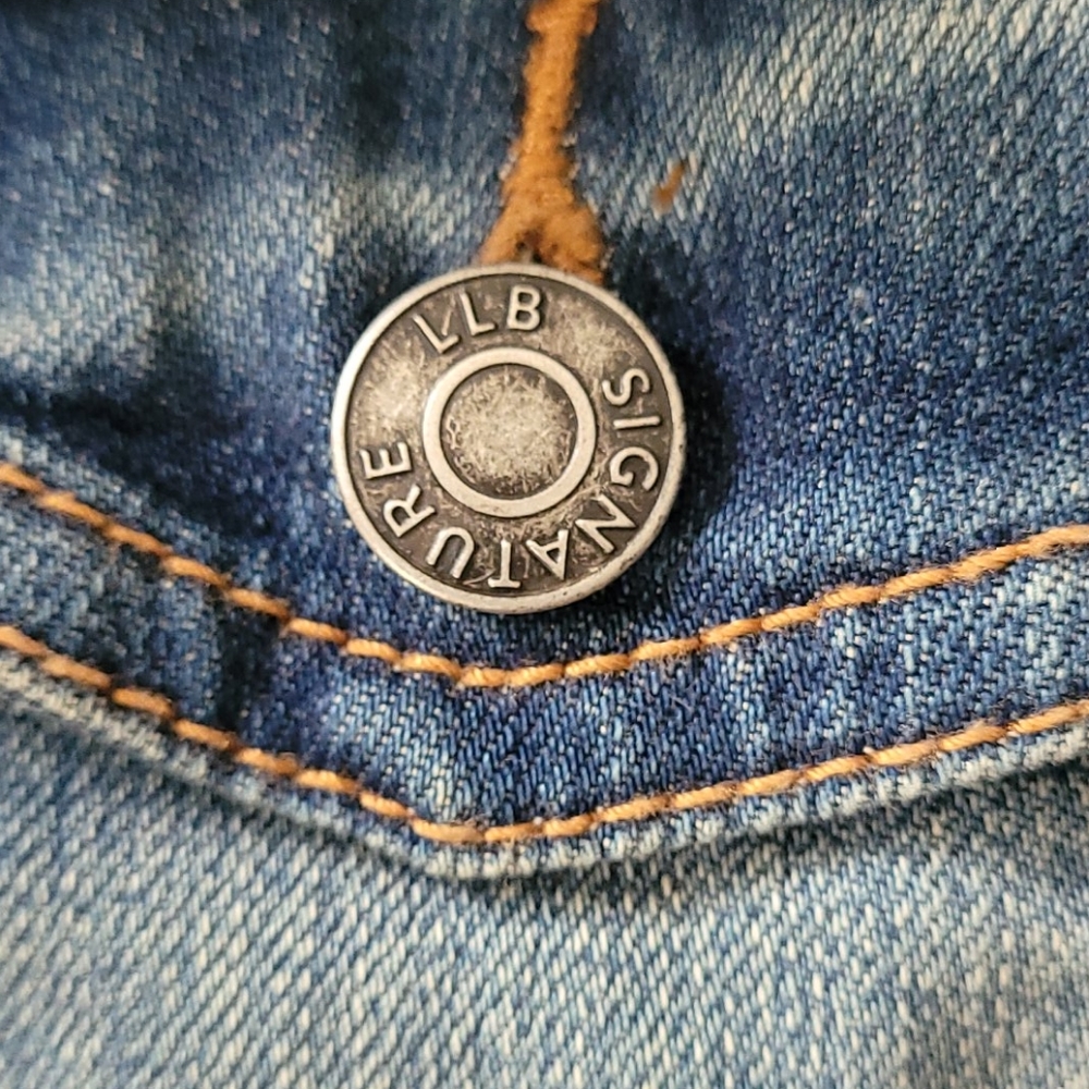 Denim jacket - Picture 3 of 4